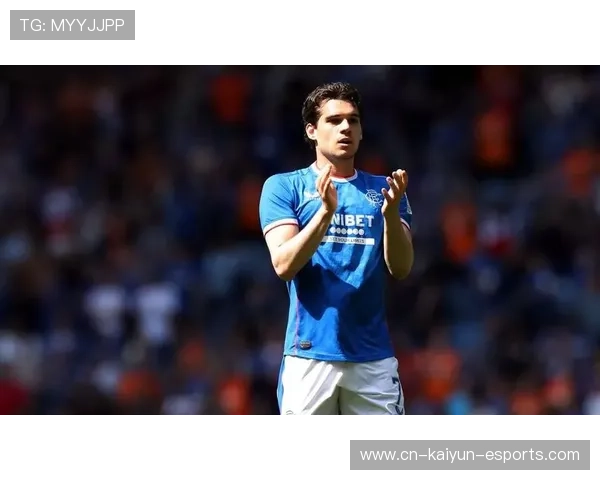 又白又高的年轻足球天才崭露头角成为未来之星引领足坛新风潮 又白又高的年轻足球天才崭露头角成为未来之星引领足坛新风潮