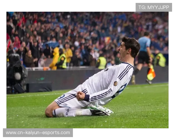 足球球星印制卫衣的市场价格是多少 影响因素有哪些