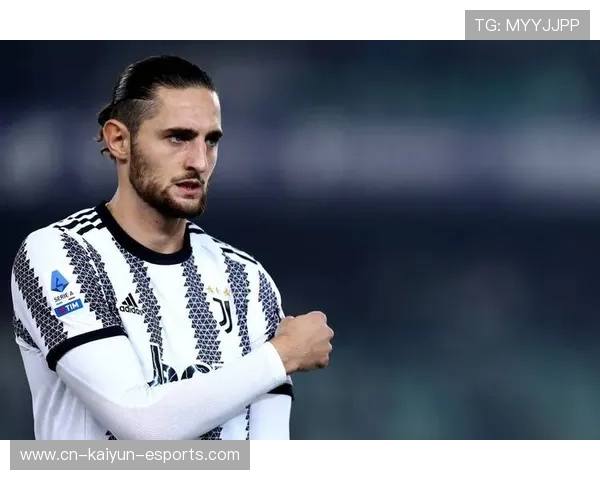 近十年足球十大球星盘点 谁将成未来足坛的传奇人物